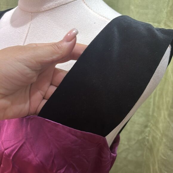 Dolce& Gabbana Elegant Pink and Black Women's Dress, US6 - Picture 5 of 8